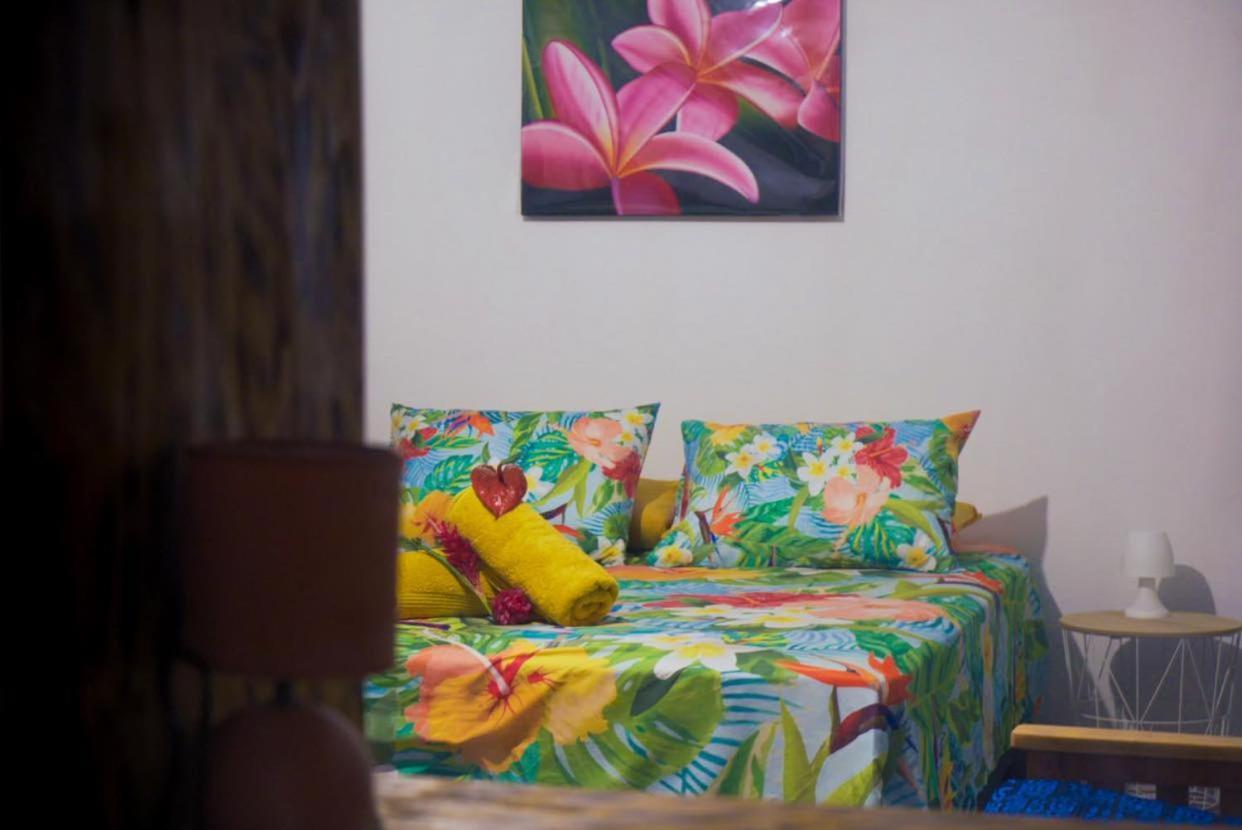 Lemon House Hotel Maroe Buitenkant foto